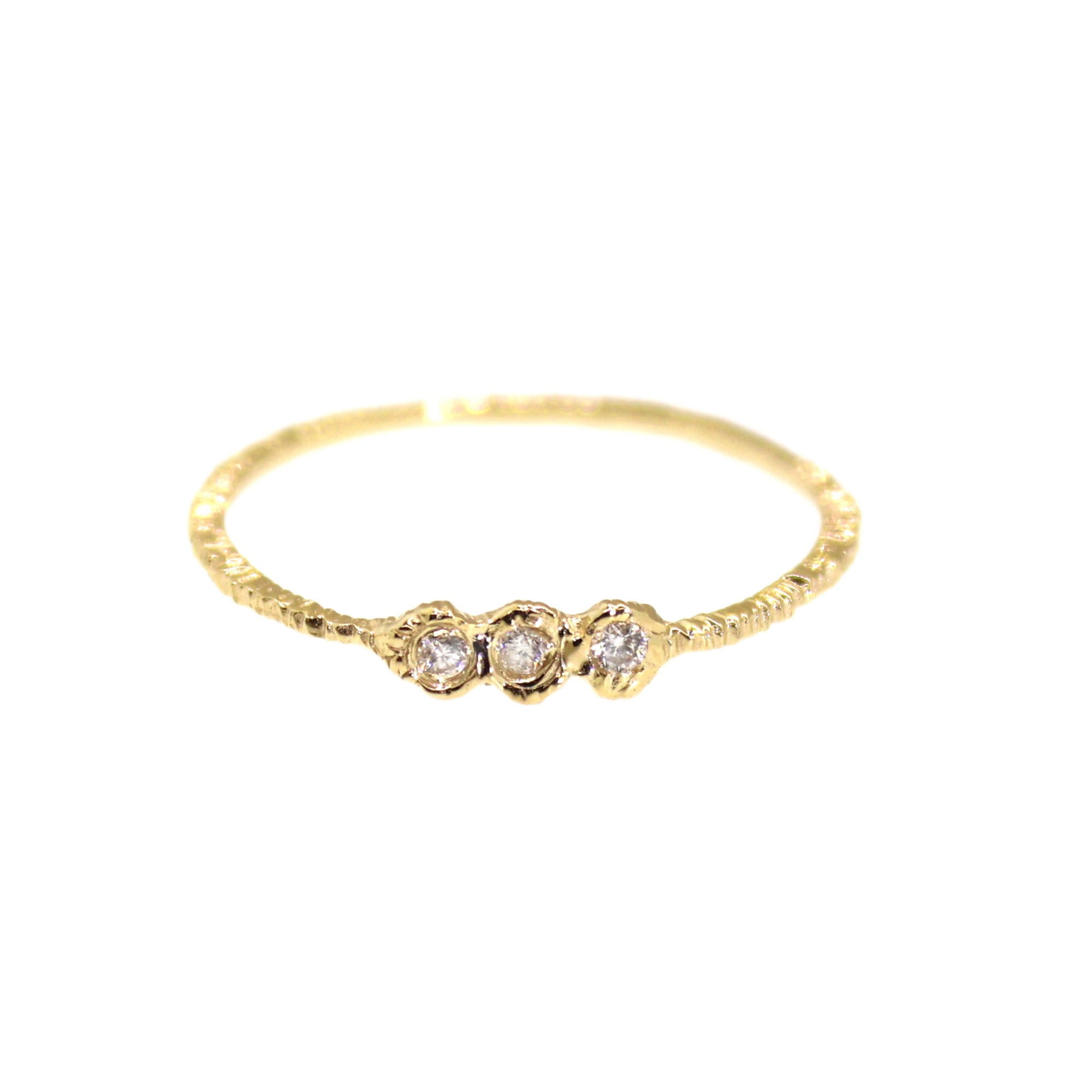 Gold Etched 3 Diamond Ring