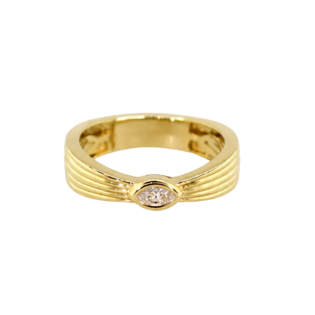 Gold Reverse Tapered Textured Diamond Ring