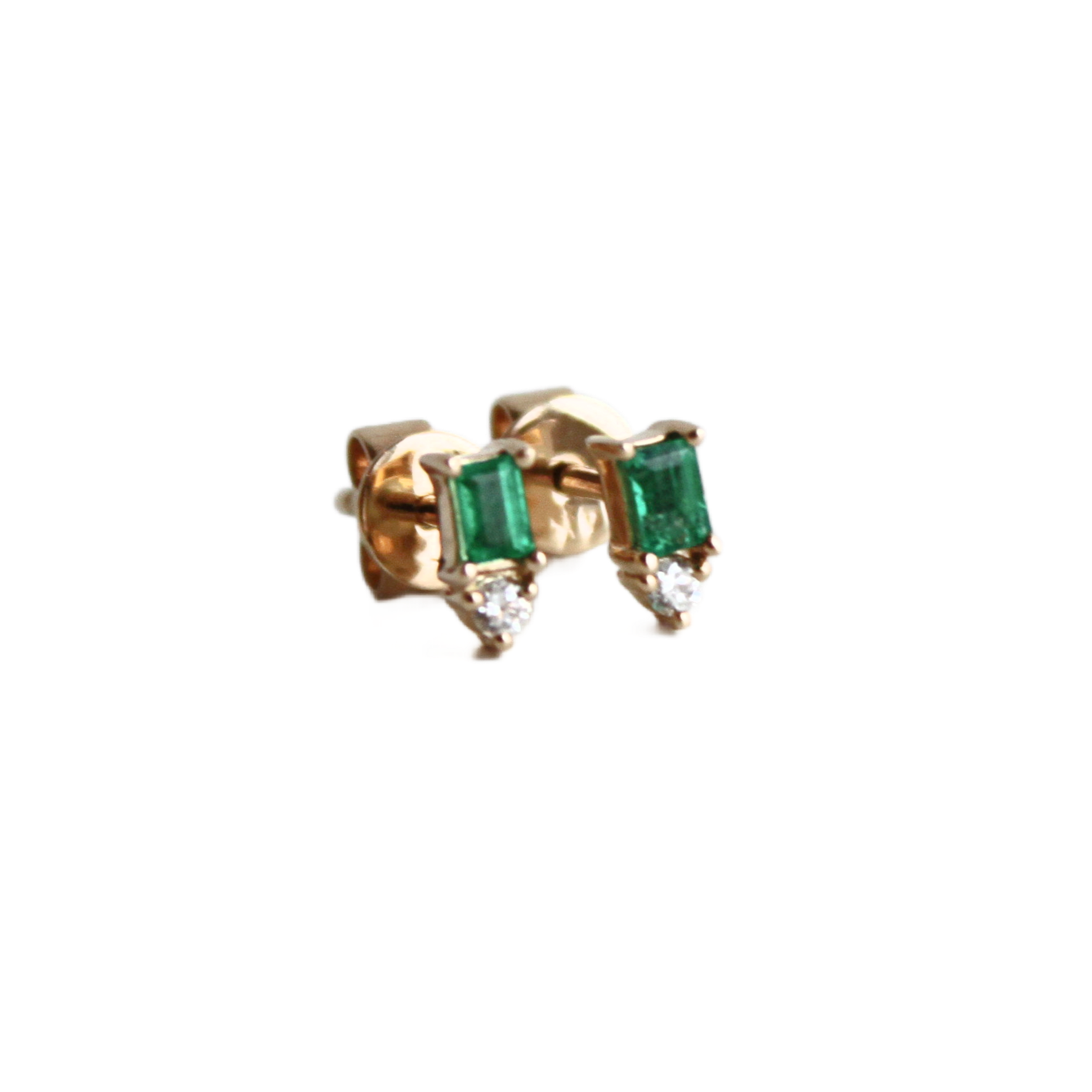 emerald and diamonds studs
