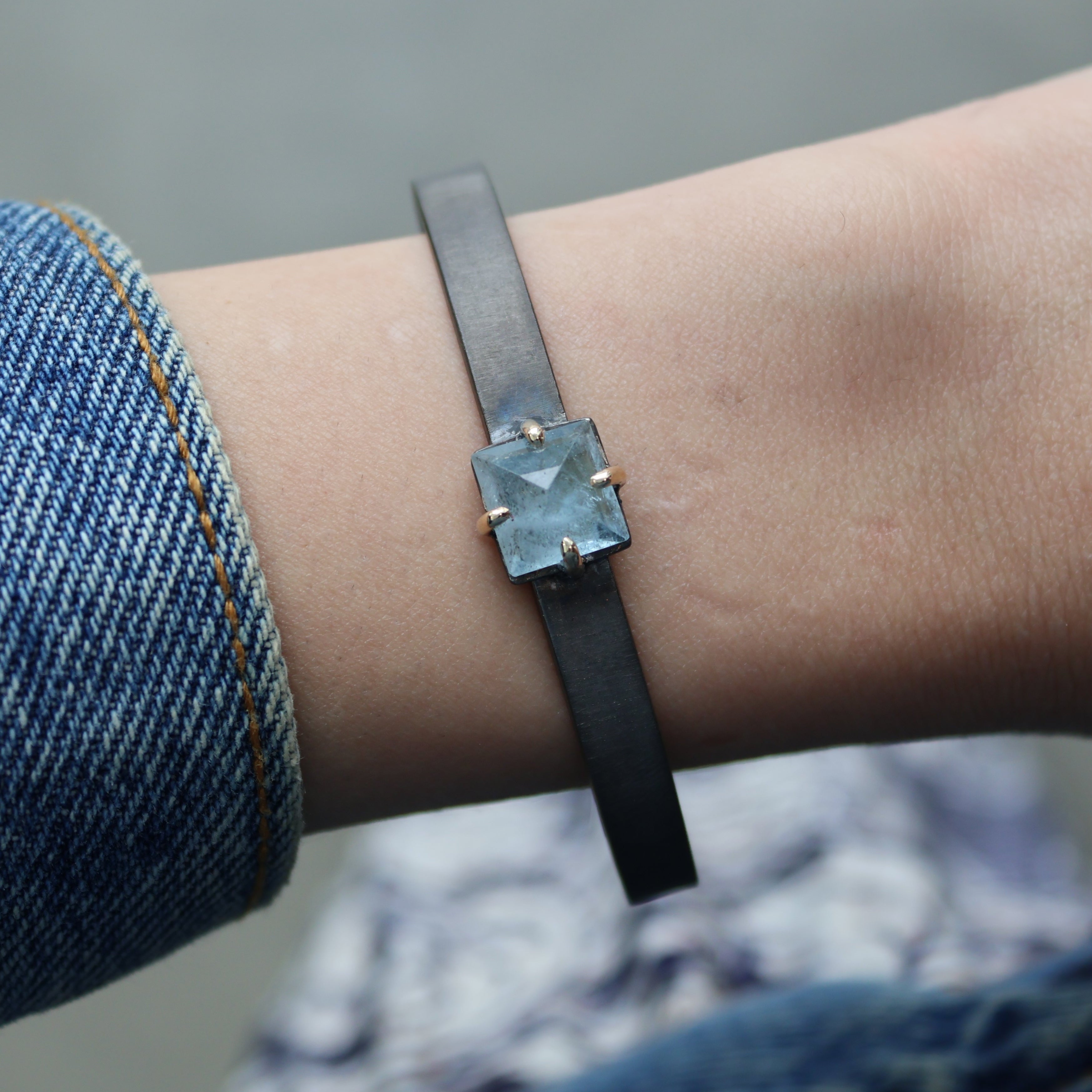 Prong Set Inverted Aquamarine Rhodium Cuff