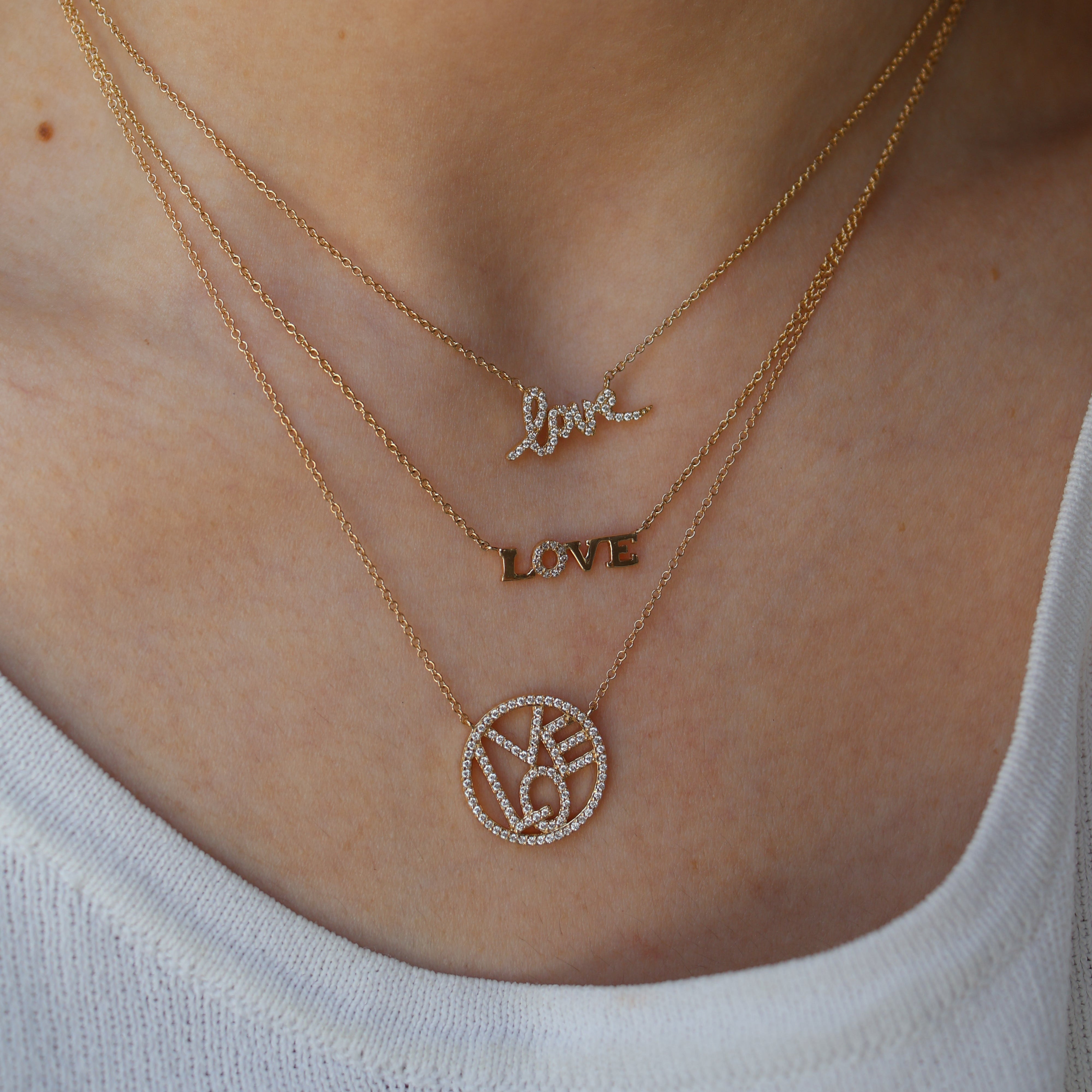 Round Diamond Love Necklace