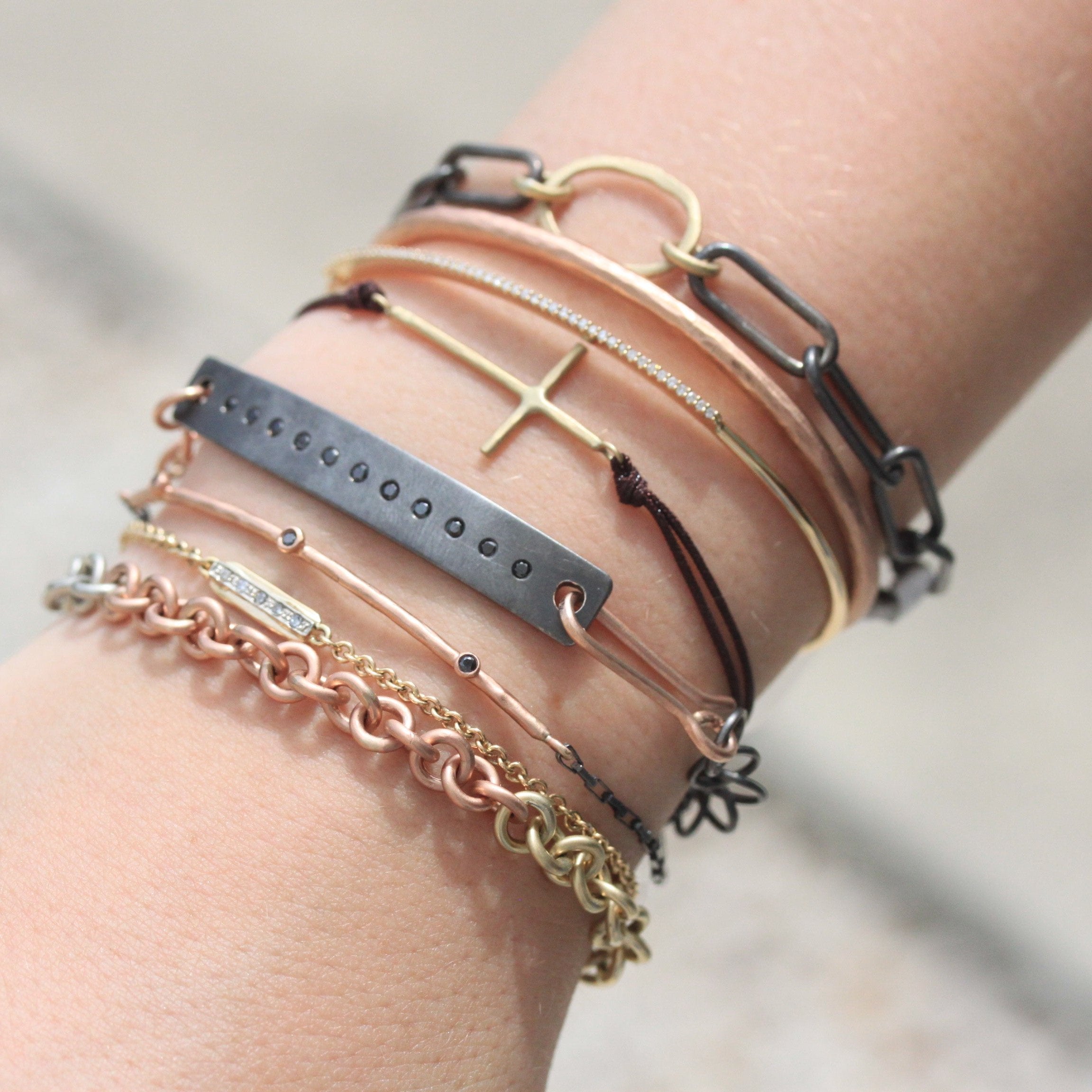 Tricolor Link Bracelet with Rose Cut Diamond Dangle