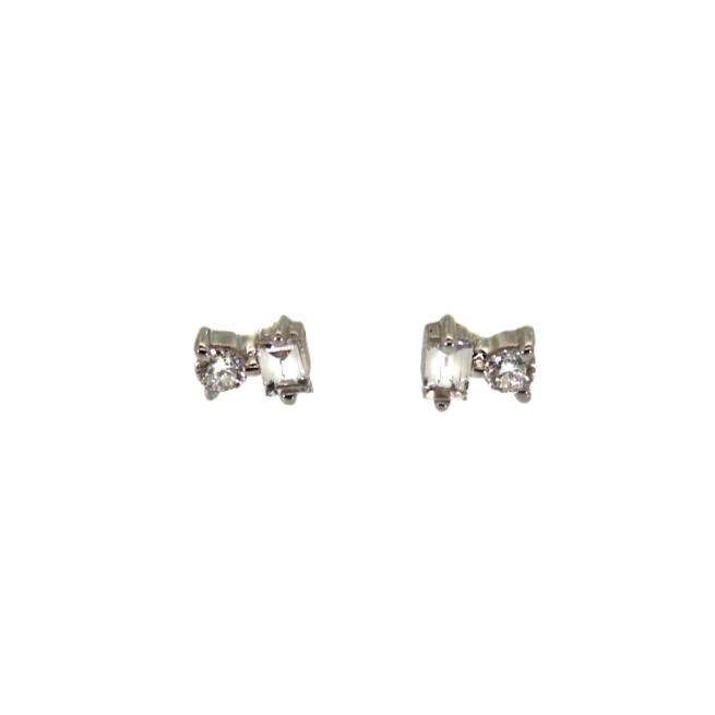 White Gold Diamond Stud