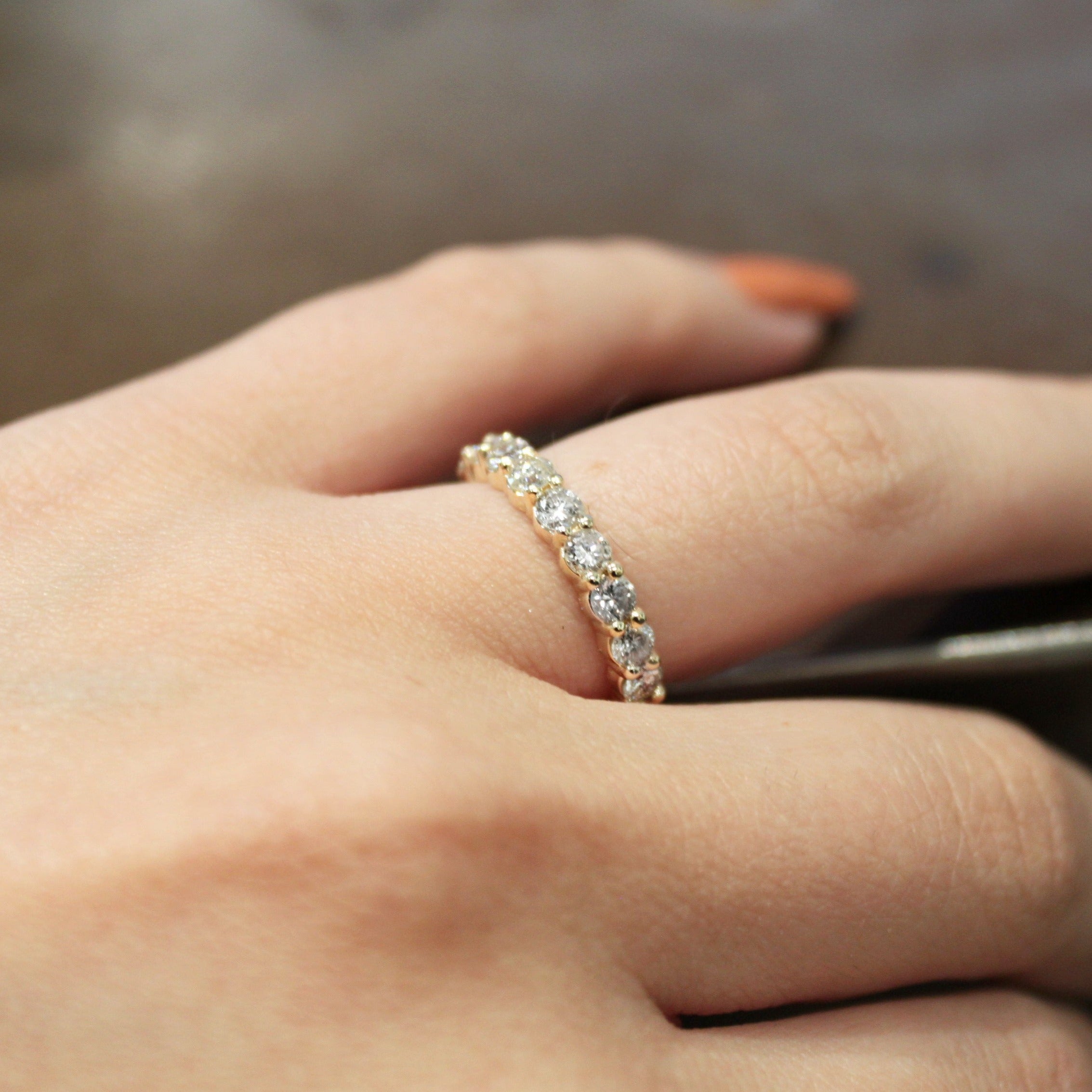 Scalloped Eternity Band