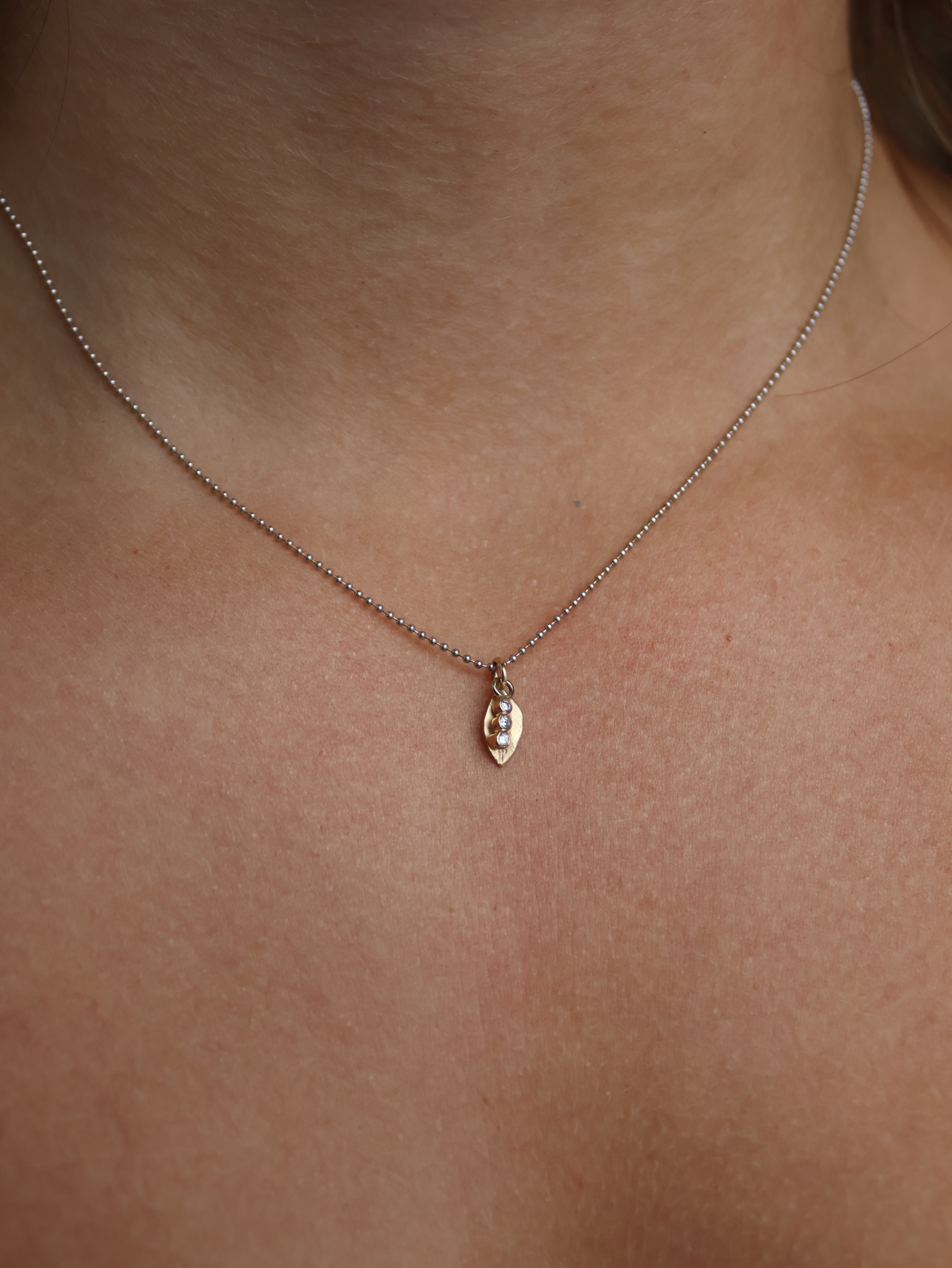 Beaded Chain Diamond Bar & Leaf Pendant Necklace