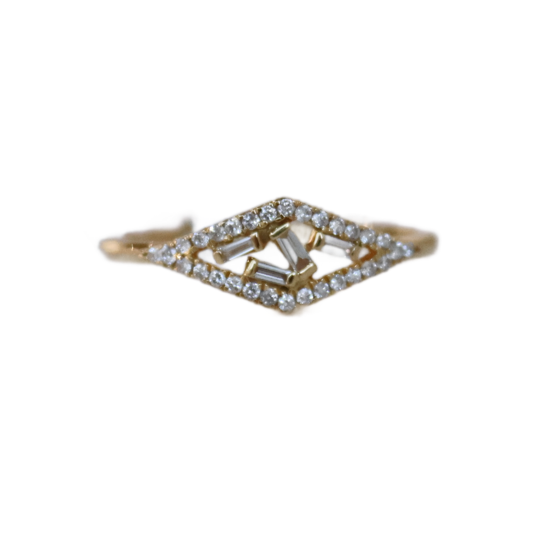 18KY Floating Baguette Diamond Ring
