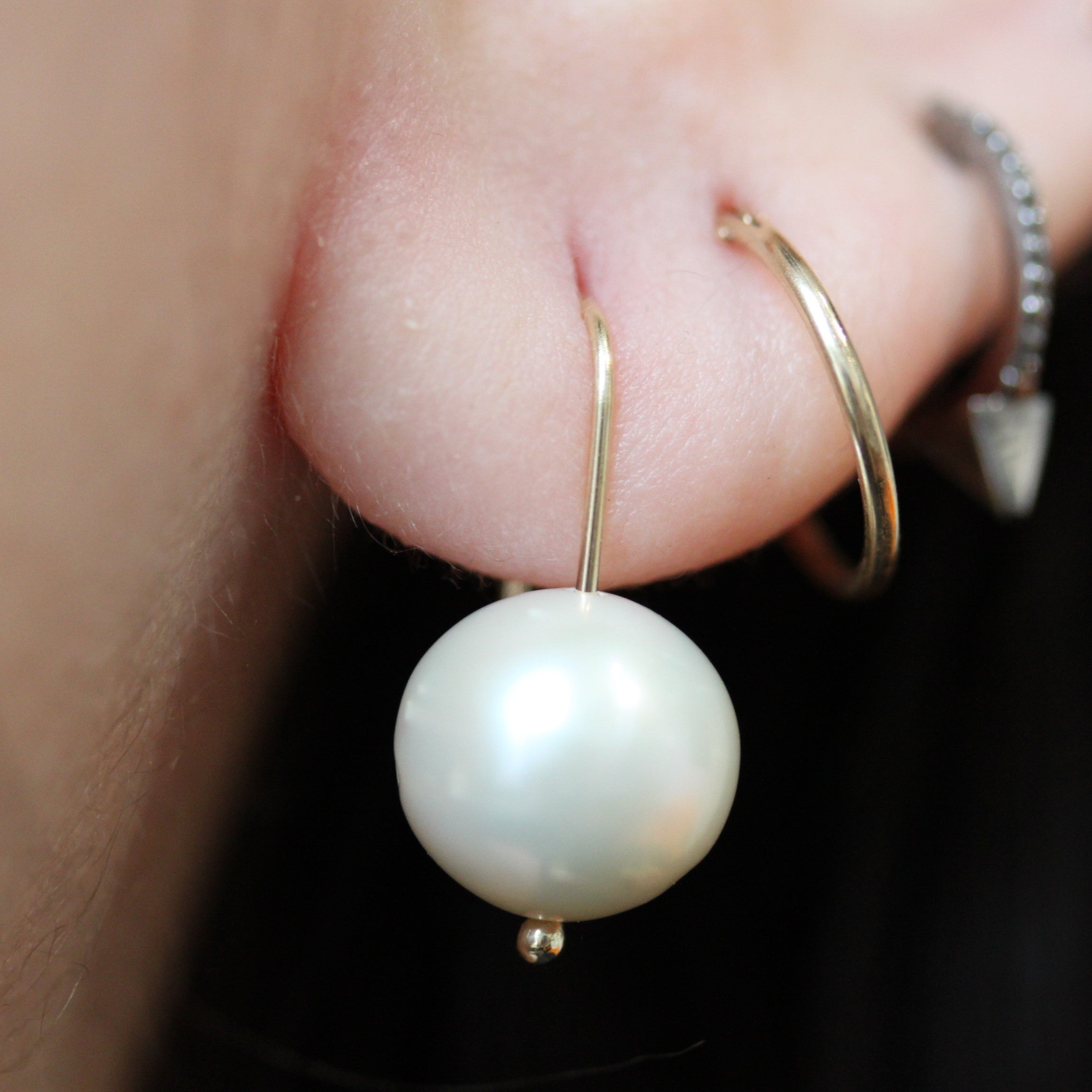Classic Pearl Earrings